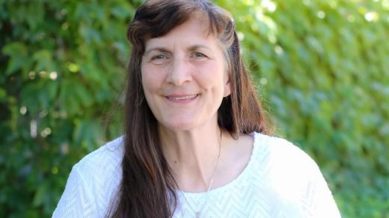 portrait of uc davis employee debra smith