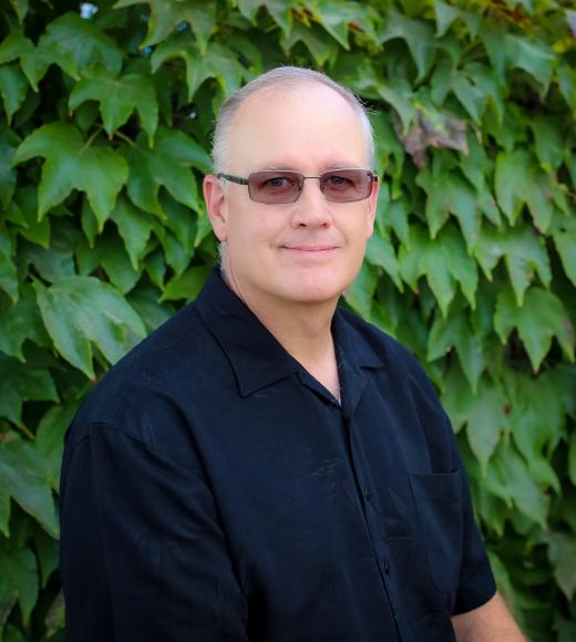 portrait of Chris Irish